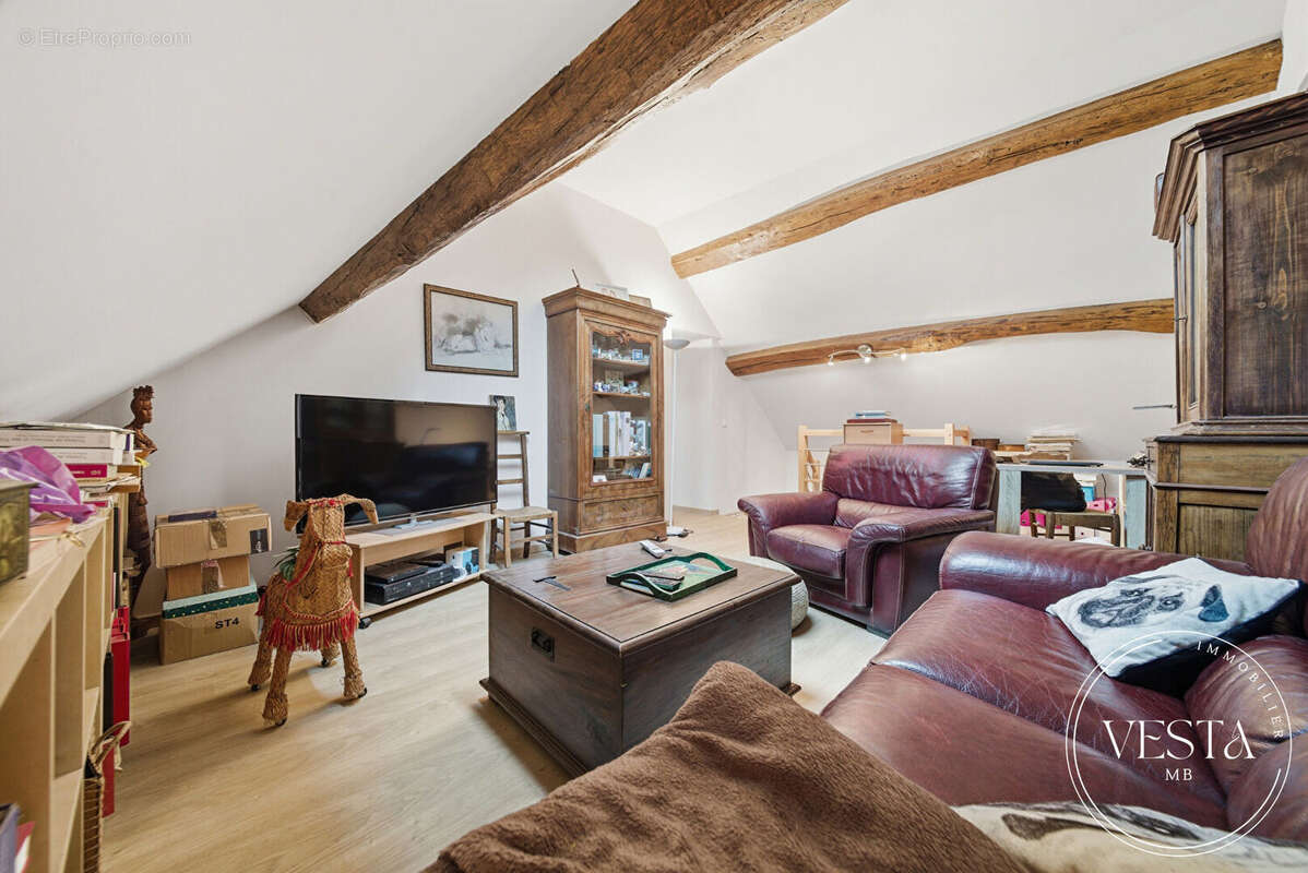 Maison à NUITS-SAINT-GEORGES