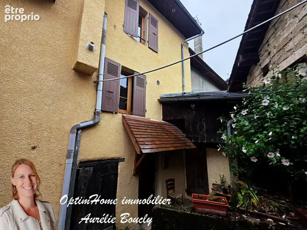 Maison à LES ECHELLES