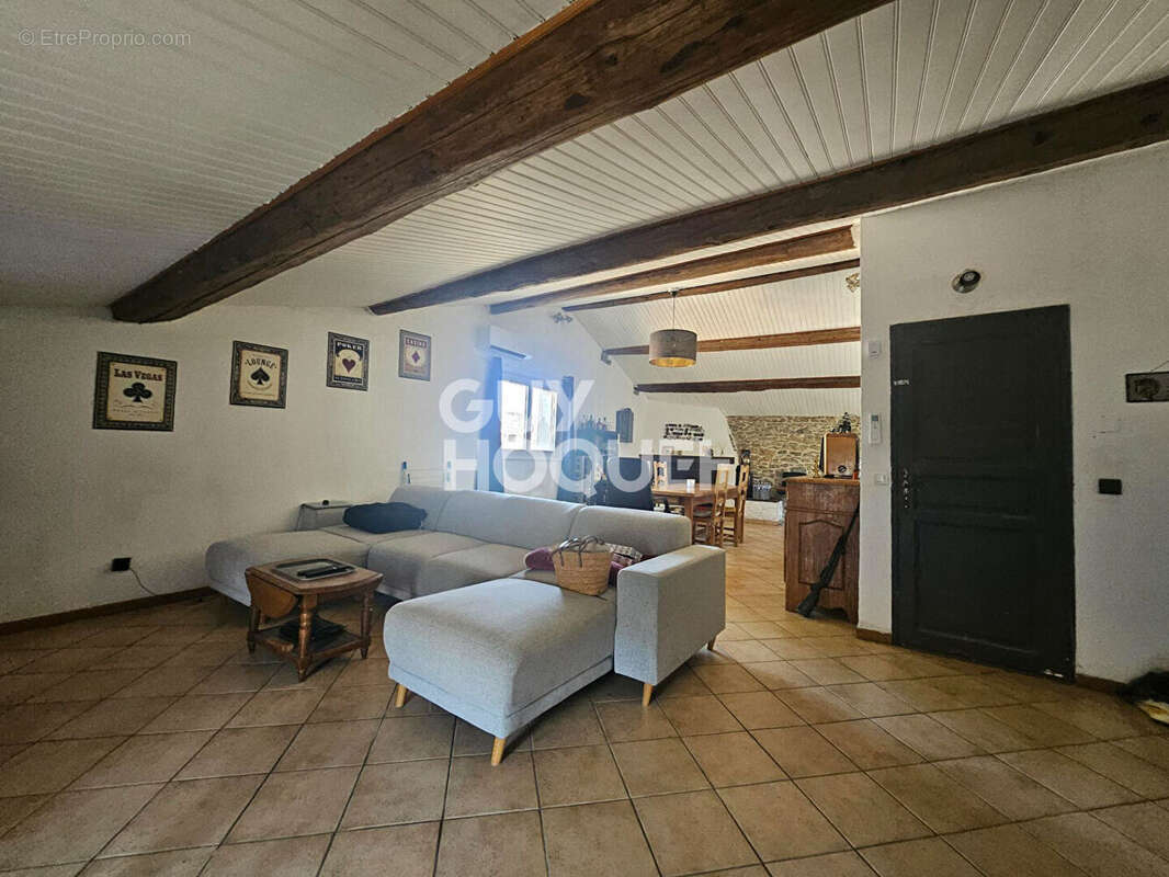 Immeuble de rapport au coeur d'Olonzac ? Fort potentiel d'investissement - photo 3