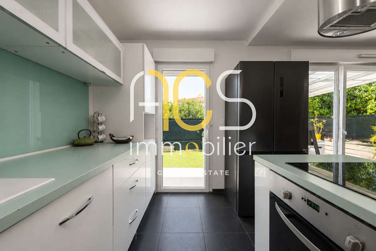 Achat Vente Maison 3 pièces 63 m2 Terrasse Jardin Parking - photo 13