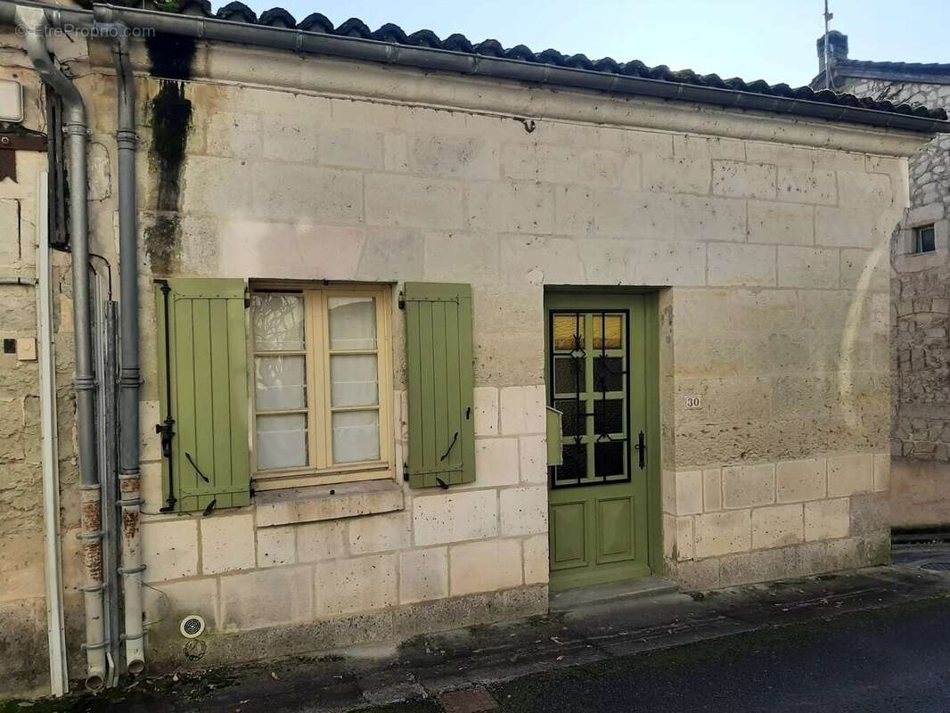 Maison de village bien aménagée à proximité de toutes les commodités - photo 12