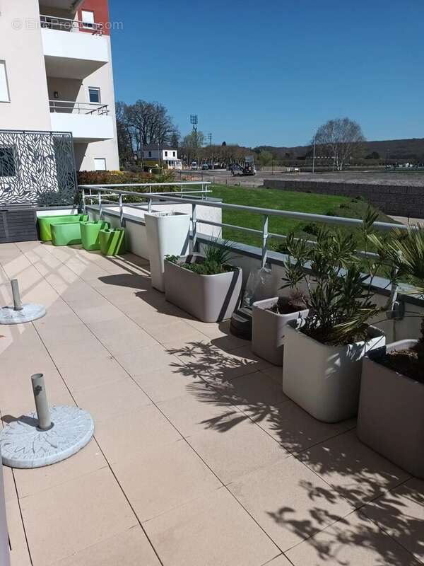 Appartement à MONTCEAU-LES-MINES