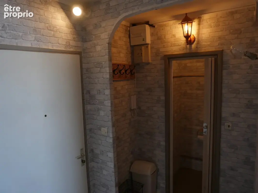 Appartement 4 pièces 77 m² à vendre à Clermont-Ferrand (63100) - photo 2