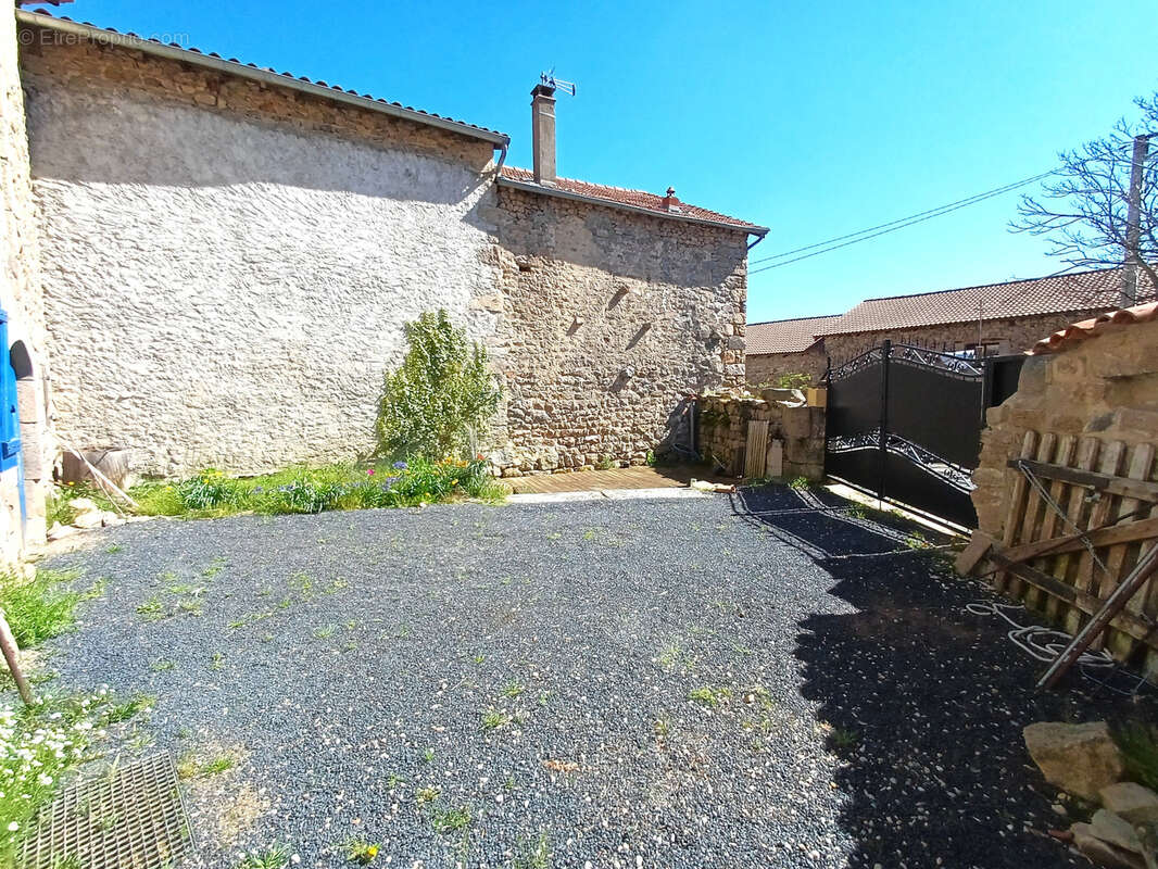 Maison à CHOMELIX