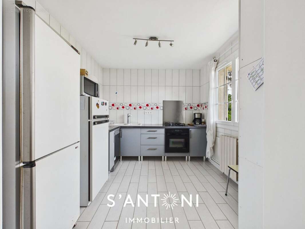 Maison à SAUVIAN