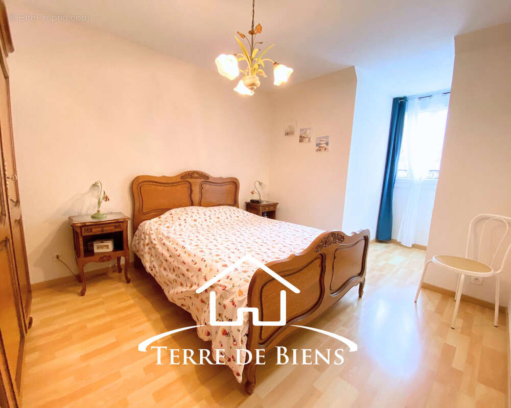 Maison à VIC-SUR-AISNE