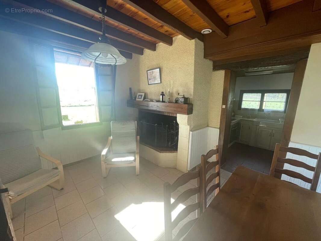 Maison à LIAS-D&#039;ARMAGNAC