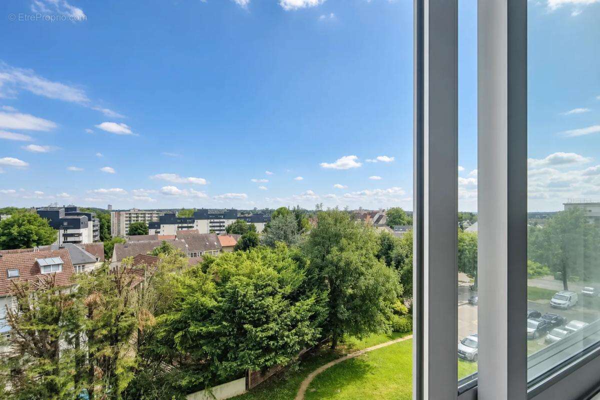 Appartement de 4 pièces de 84 m2 en vente à Nogent-sur-Oise - photo 5