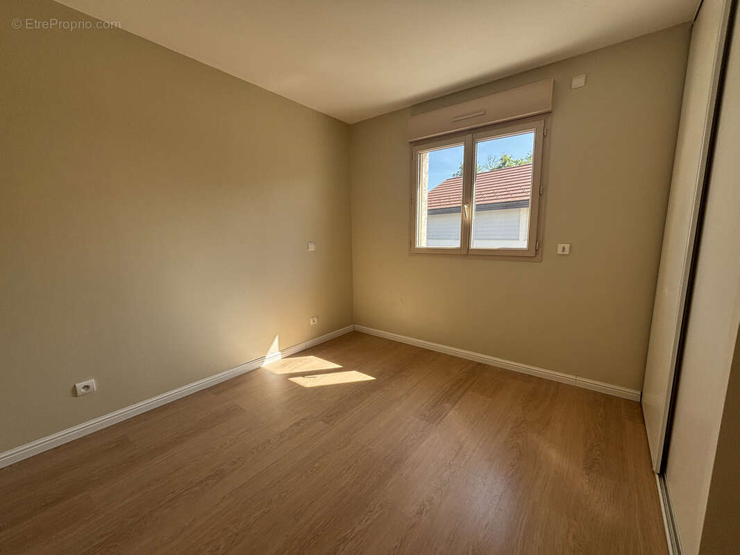 Appartement à GROISY