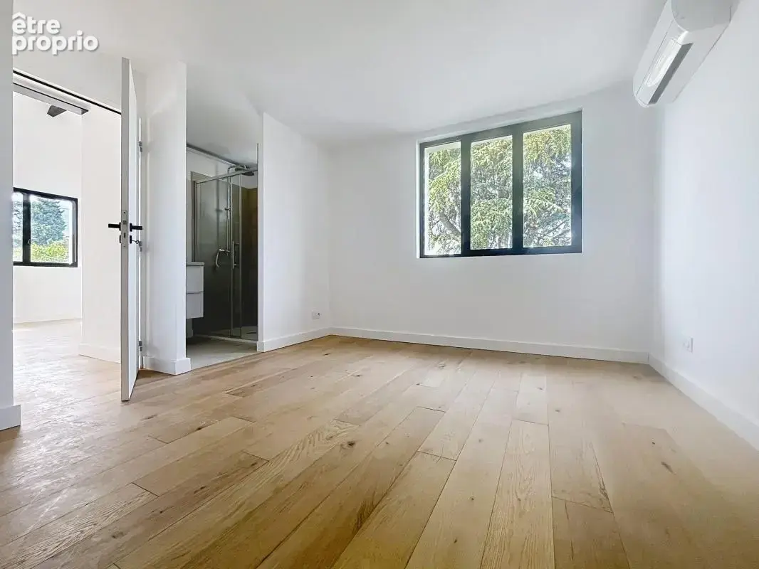 Duplex de Luxe - Prestige et Élégance au Coeur de la Ville - photo 5