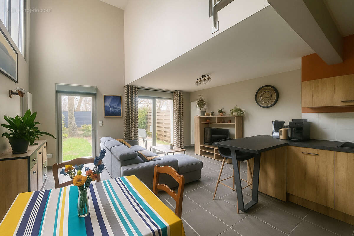 Maison à SAINT-ETIENNE