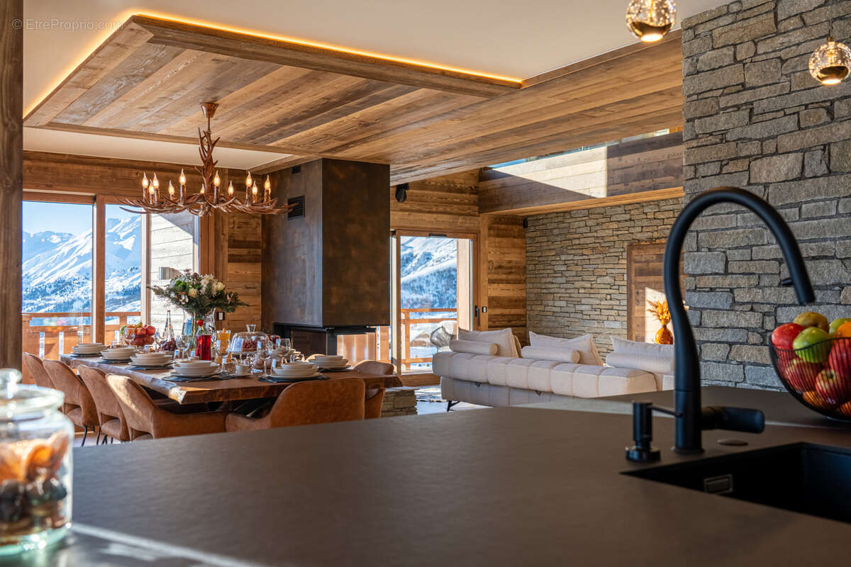 Maison à LE CHATEL