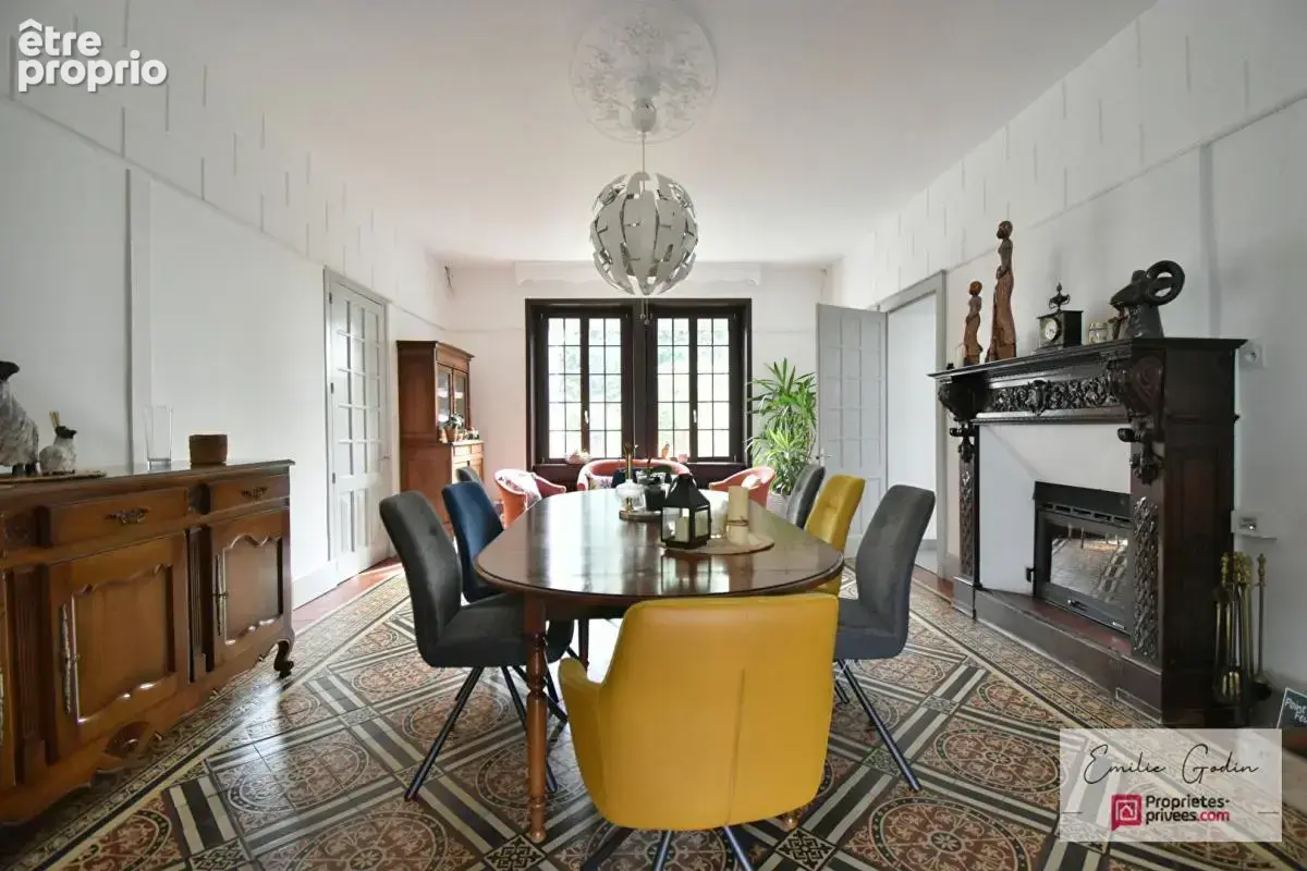 Maison Bourgeoise Cholet 11 pièce(s) 278 m2 - photo 5