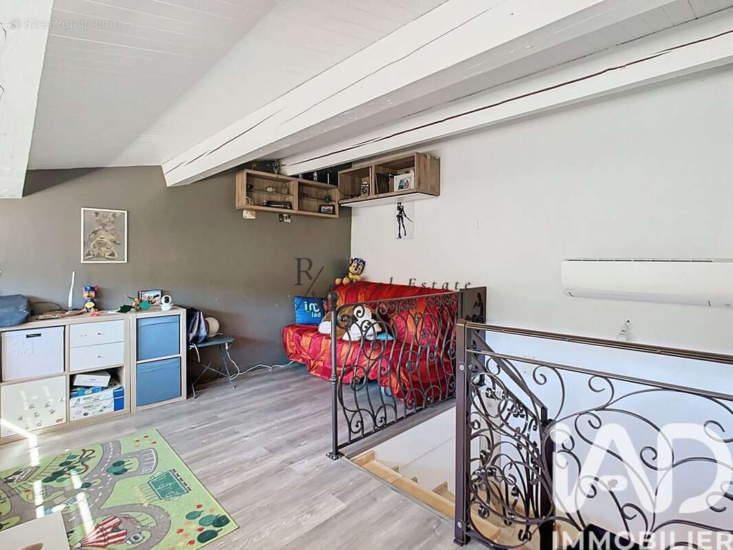 Photo 9 - Maison à LA ROQUE-D'ANTHERON