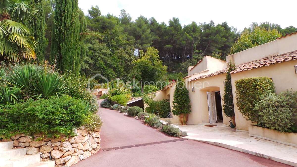 Maison à AIX-EN-PROVENCE