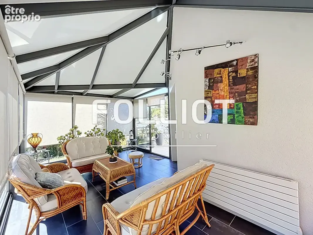 A VENDRE Maison Jullouville 5 pièce(s) 181 m2 - photo 5