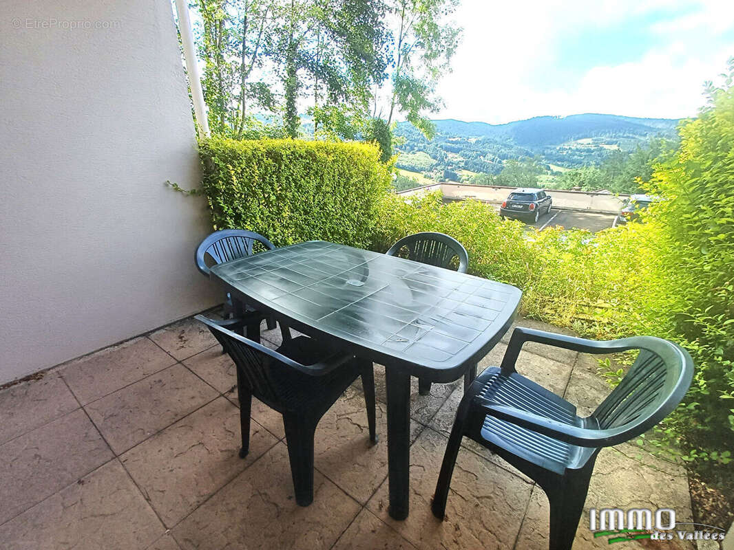Appartement - sur les hauteurs - photo 3