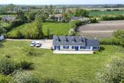 Photo 1 - Maison à SURVILLE