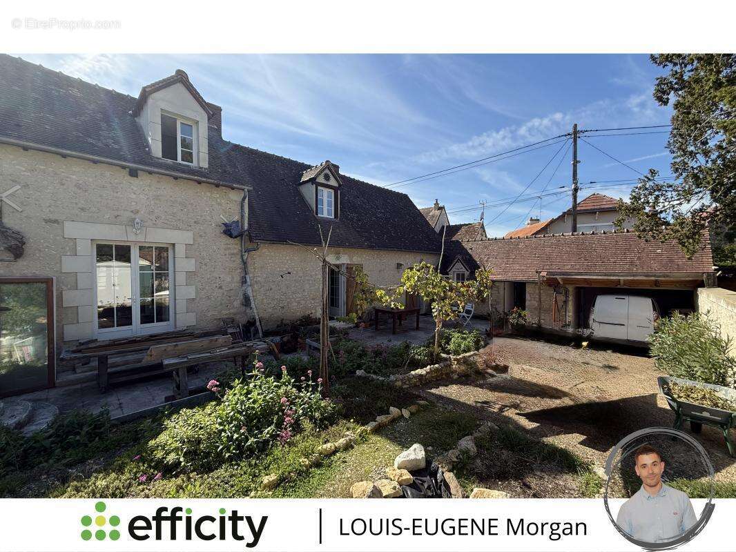 Maison à TOURNON-SAINT-MARTIN