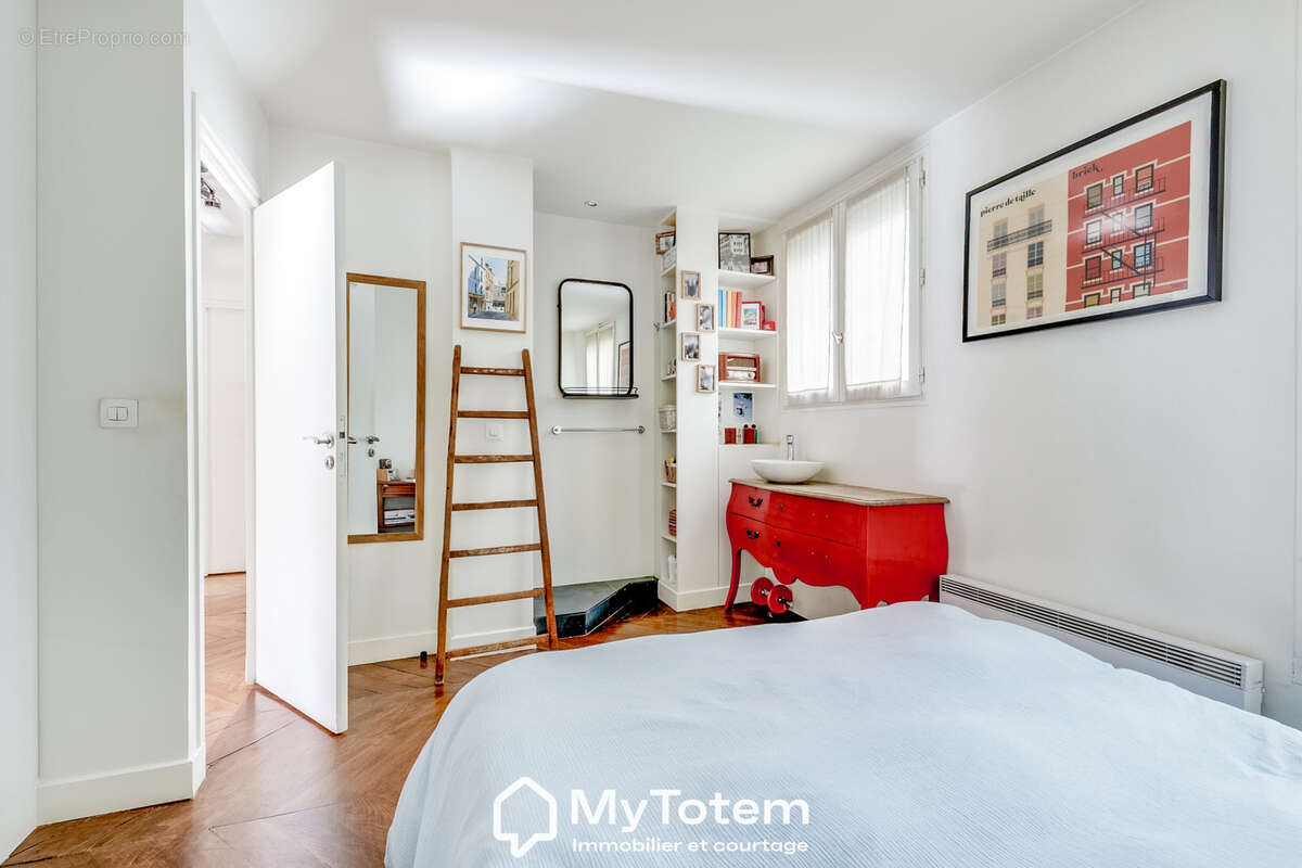 Appartement à PARIS-5E
