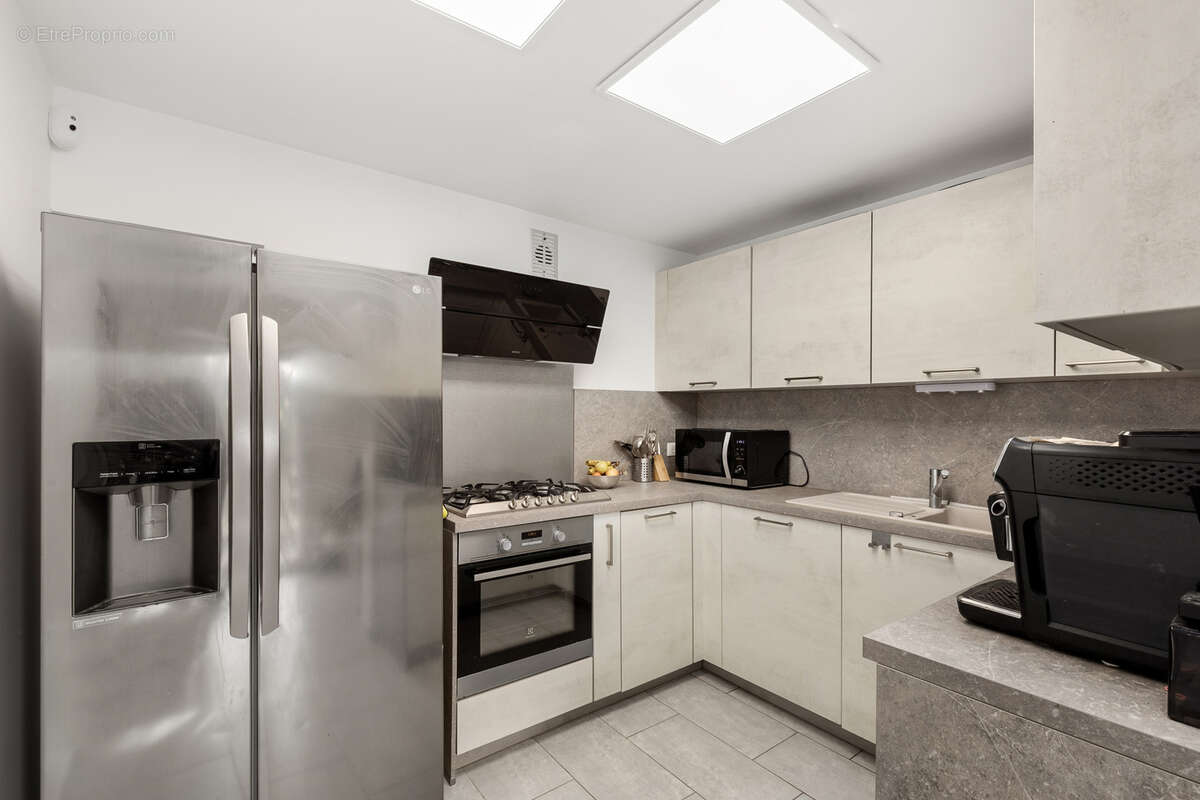 Maison à BAGNOLS-EN-FORET