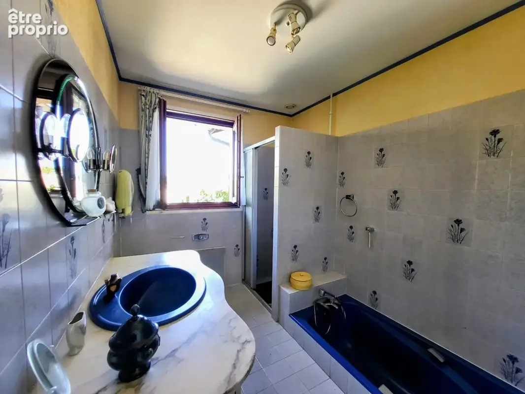 POLIGNAC   Une maison où la vue devient un véritable art de vivre - photo 16