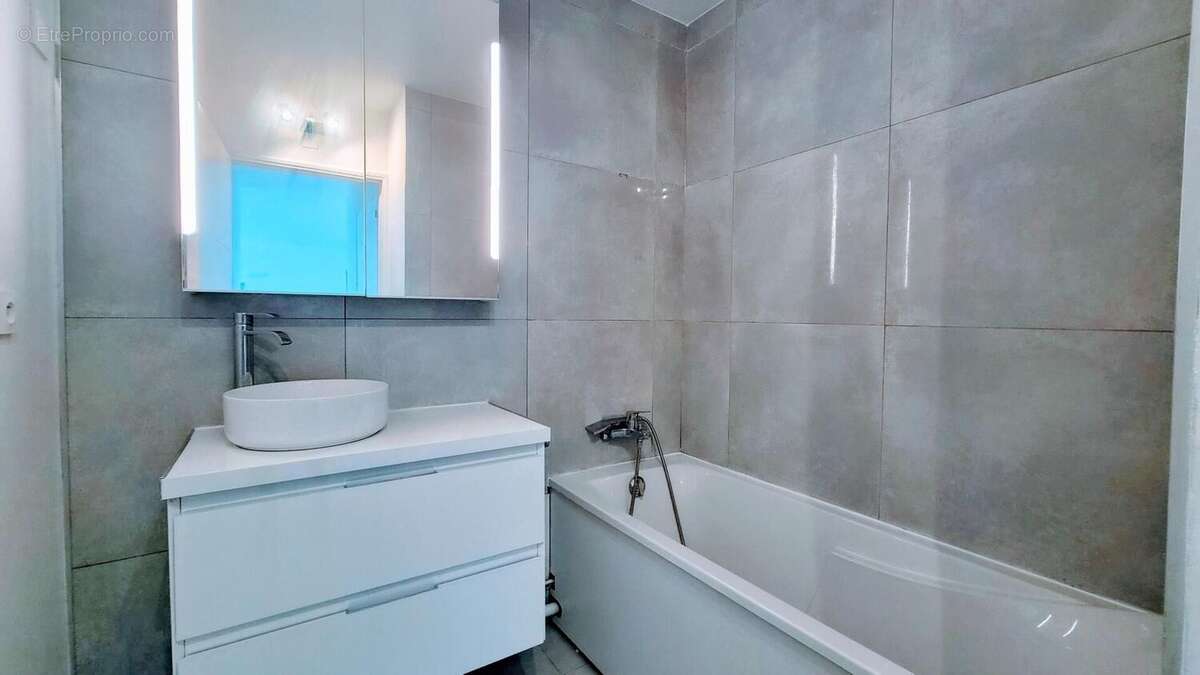 Photo 4 - Appartement à SARTROUVILLE