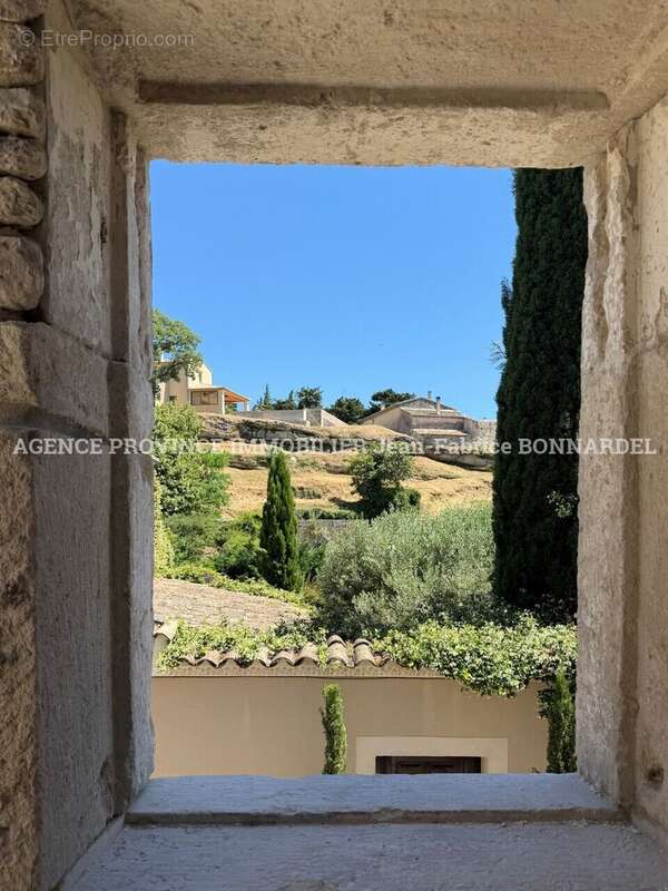 Maison 170 m² à Rousset-Les-Vignes  - photo 4