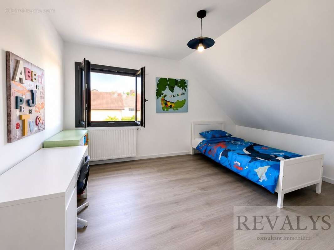 COTE D'OR (21) - FIXIN - Très jolie maison 6 Pièces de 96 m² avec piscine - photo 9