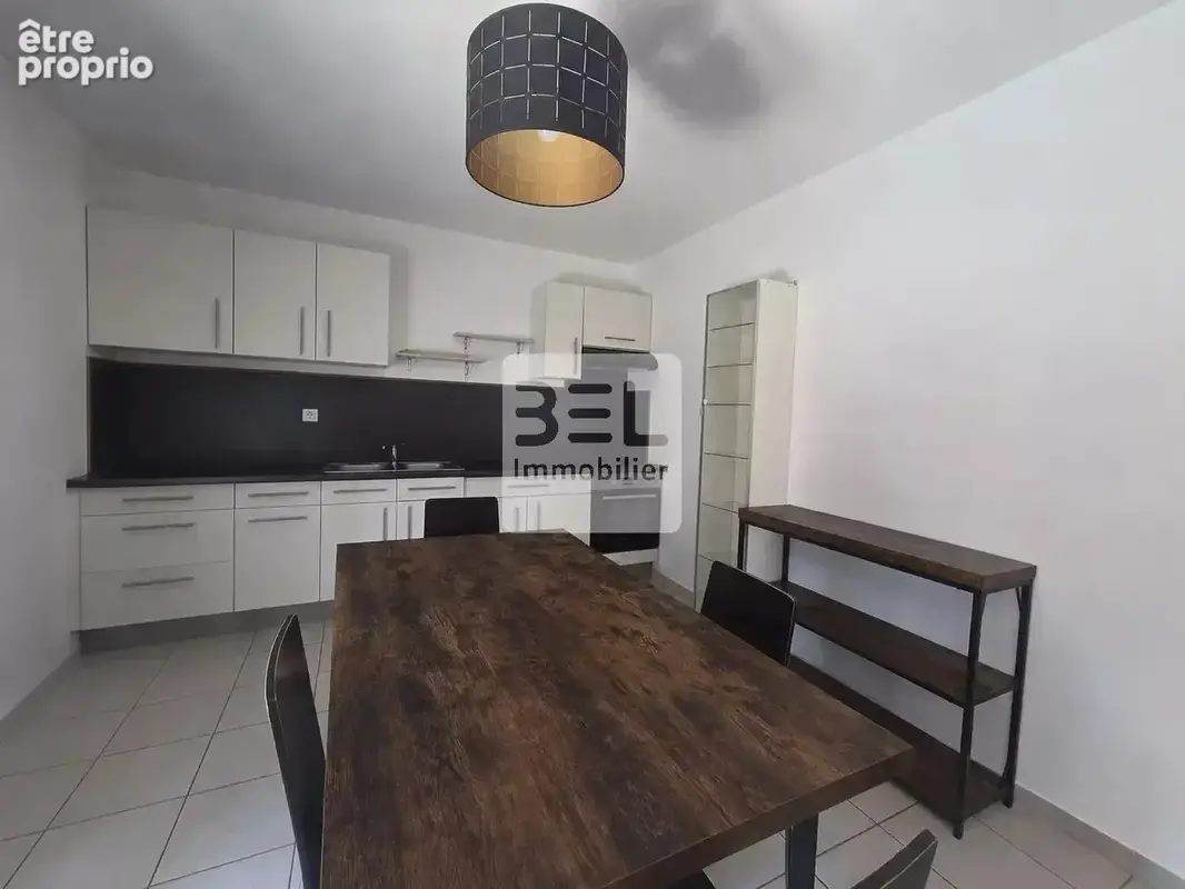 Maison avec 2 appartements a saint quentin la poterie - photo 8