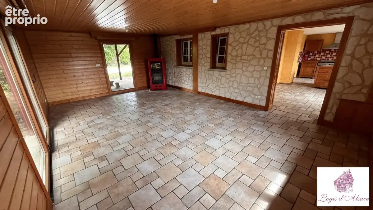 Maison 213 m² à Saint-Bernard  - photo 7