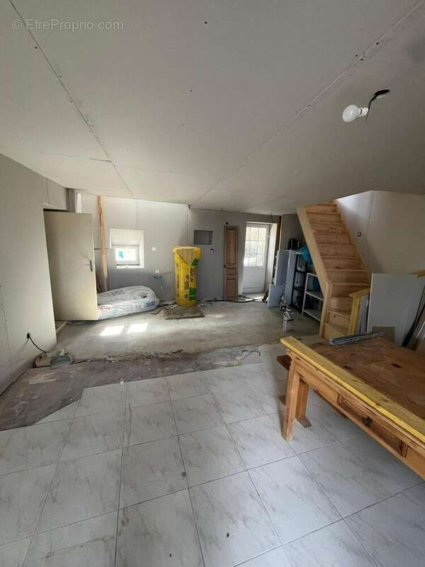 Maison 100 m² à Le Seure  - photo 6