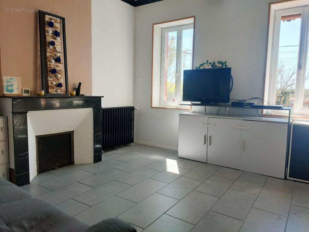 Maison à BAZIEGE