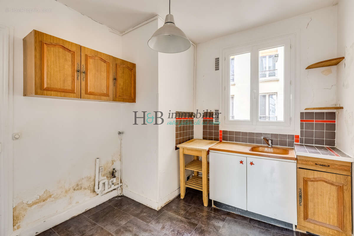 Appartement à PARIS-11E