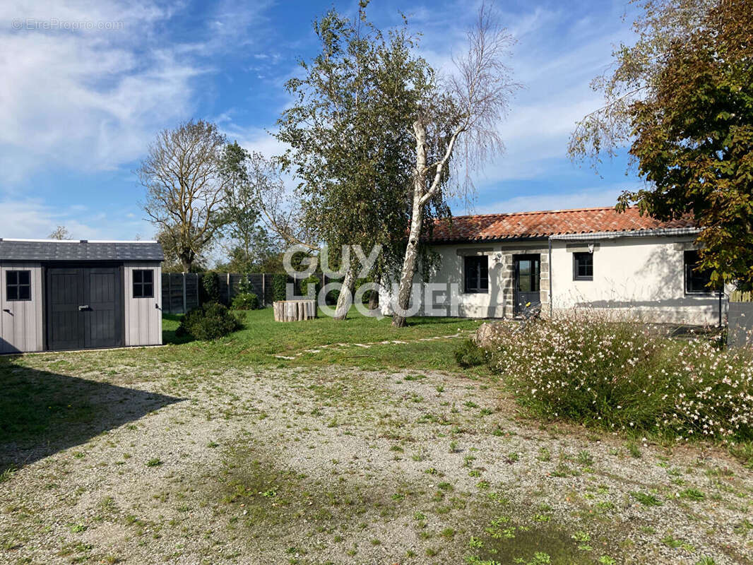 Maison à SAINT-HILAIRE-DE-RIEZ