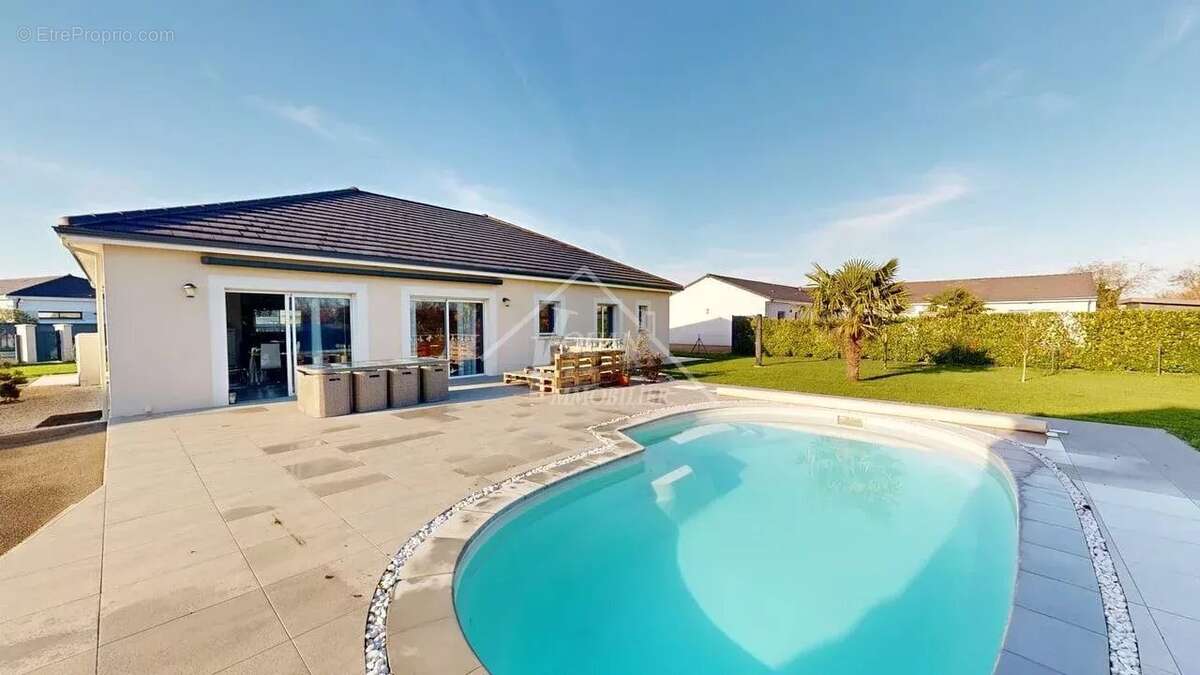 Maison à BELLERIVE-SUR-ALLIER