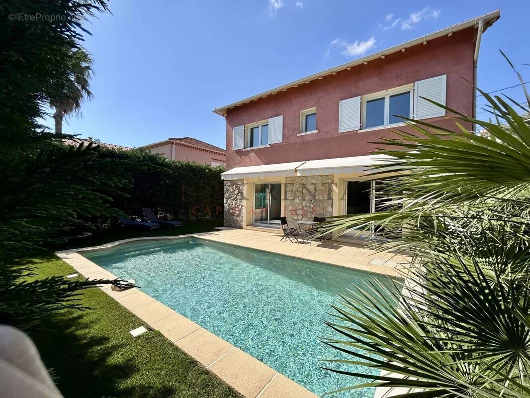 Maison à ANTIBES