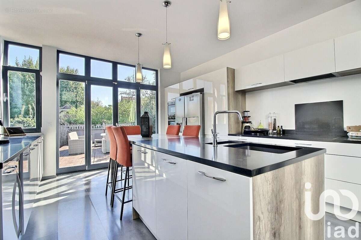 Photo 4 - Maison à BRUNOY