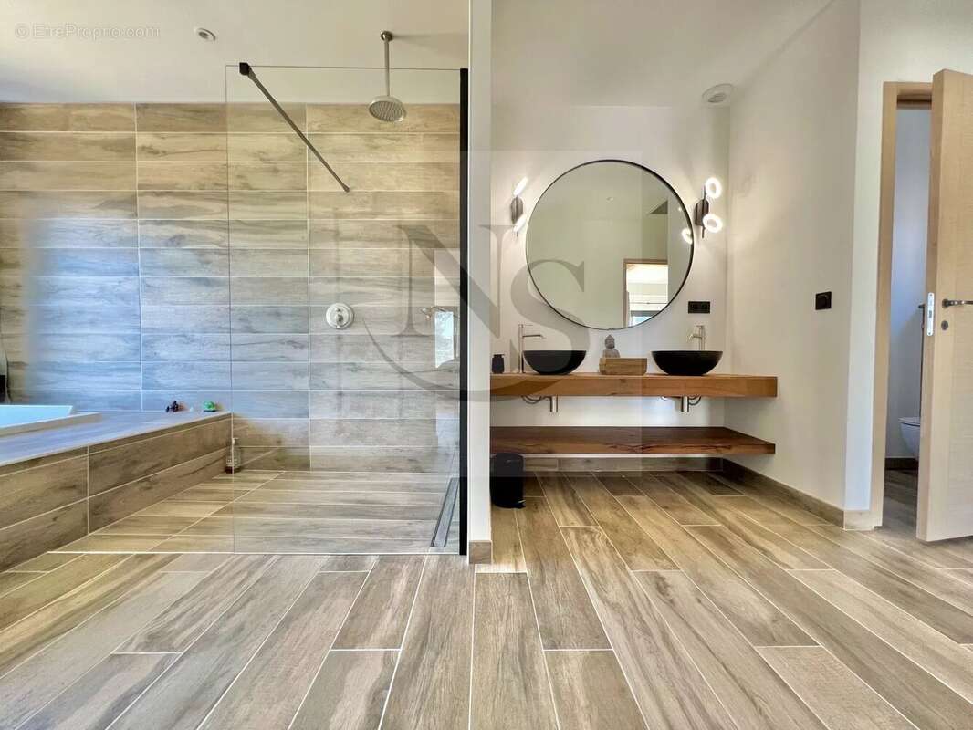 Maison à AIX-EN-PROVENCE