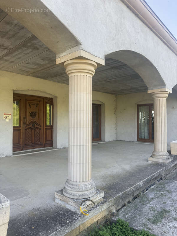 Maison à HAN-DEVANT-PIERREPONT