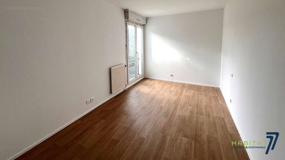 Appartement à MAGNY-LE-HONGRE