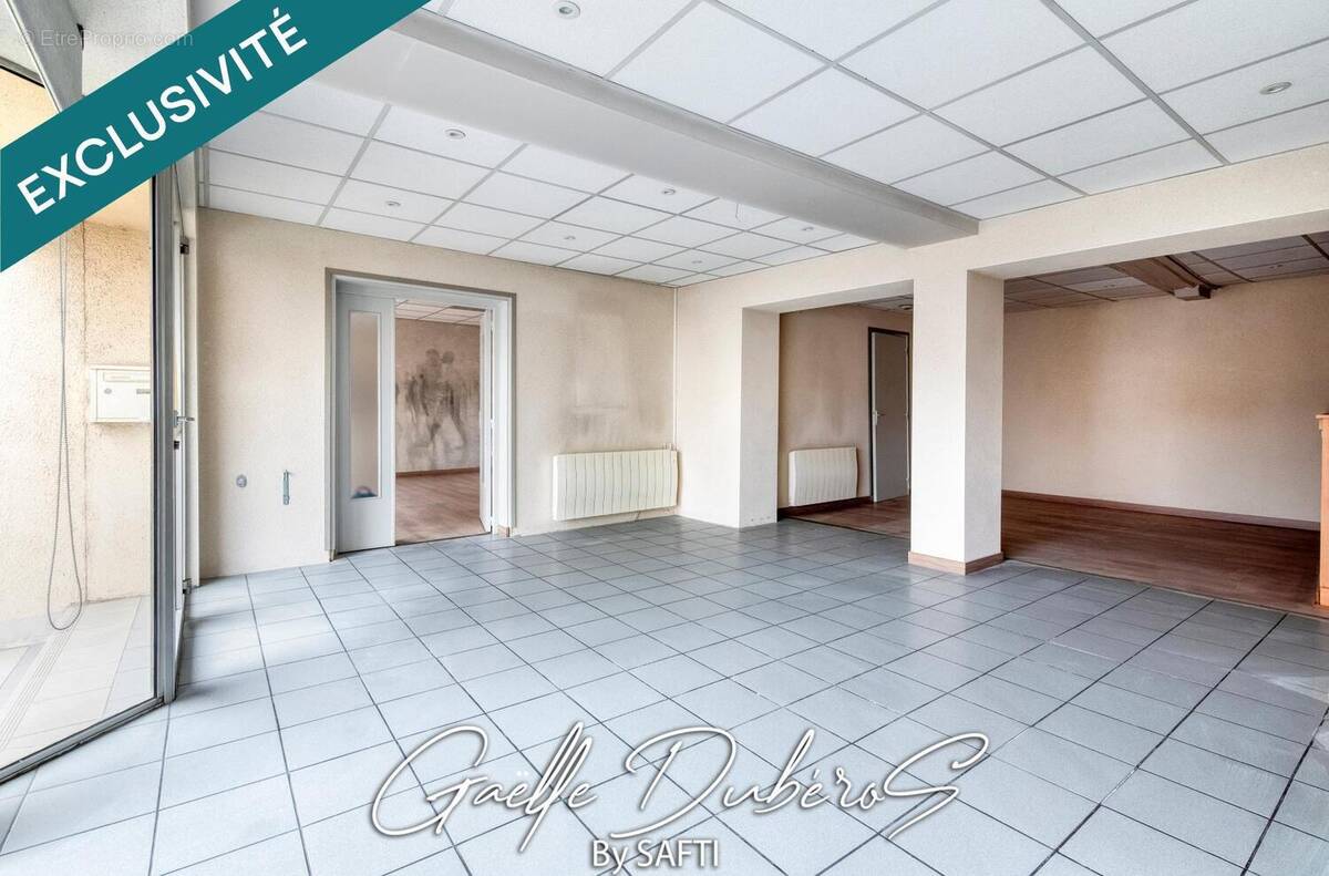 Photo 1 - Commerce à CHATEAUNEUF-SUR-SARTHE