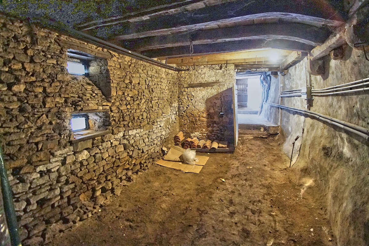 Maison à CHAZAY-D'AZERGUES