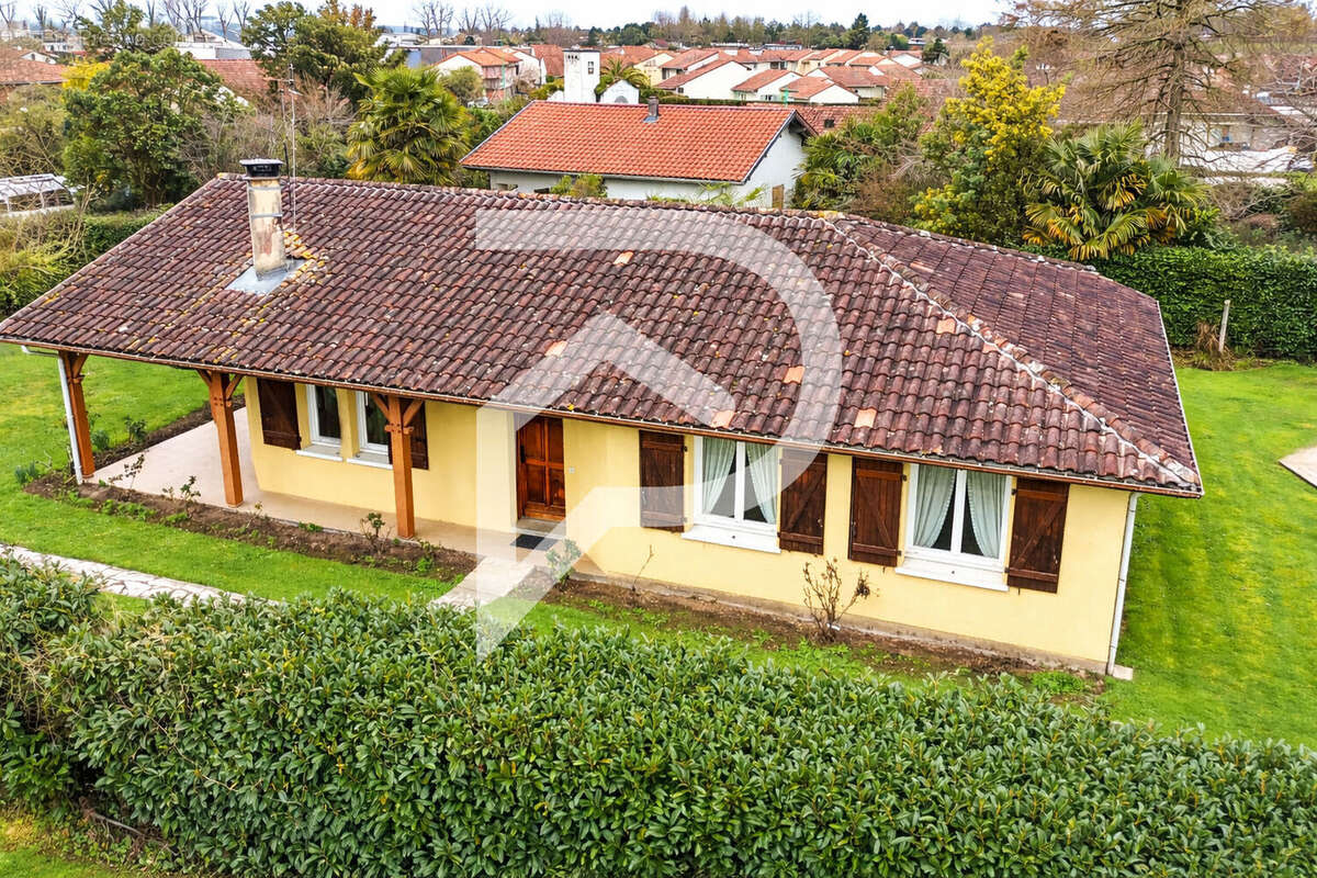 Maison à PEYREHORADE