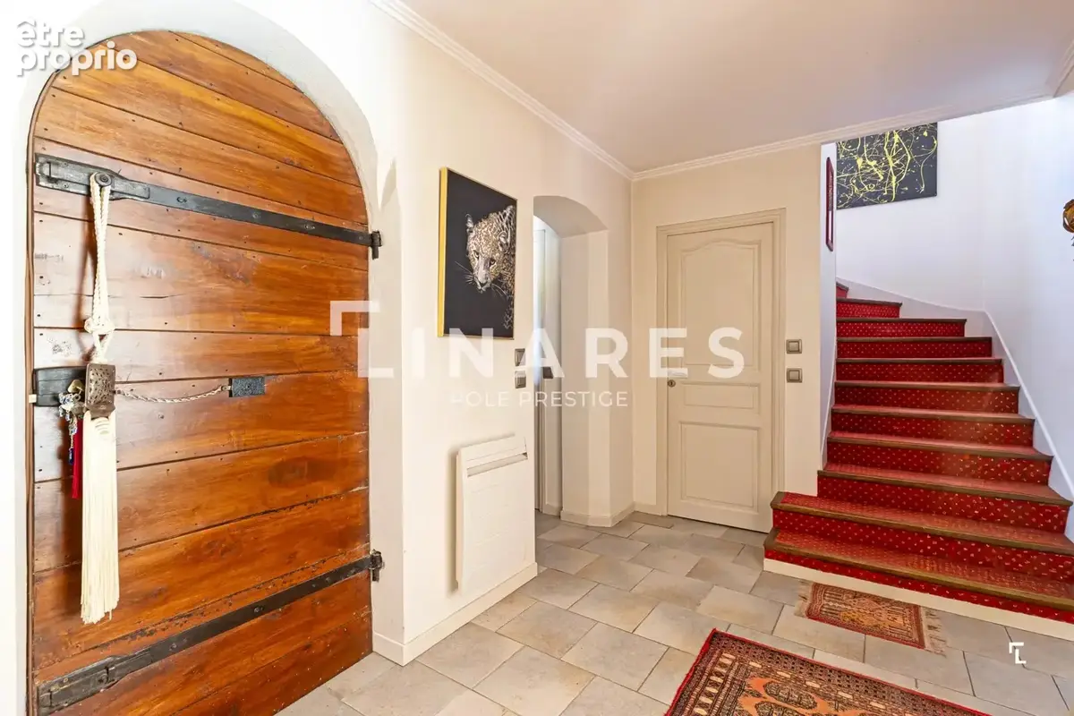 LA PROVENÇALE  – Maison provençale de 200m2  - Piscine - Terrain de 4000m2 - Potentiel constructible - Aix-en-Provence - photo 5