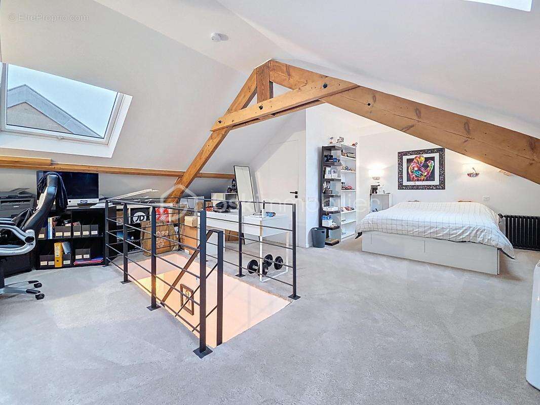 Maison à ROSNY-SOUS-BOIS