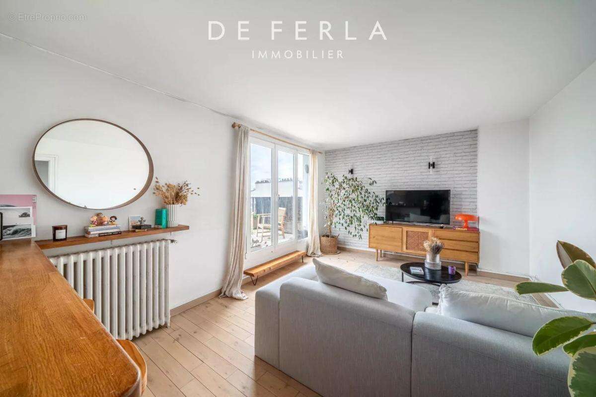 Appartement à PARIS-15E