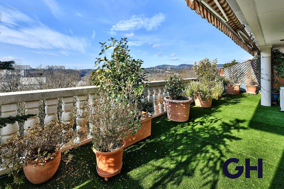 Appartement à LYON-4E