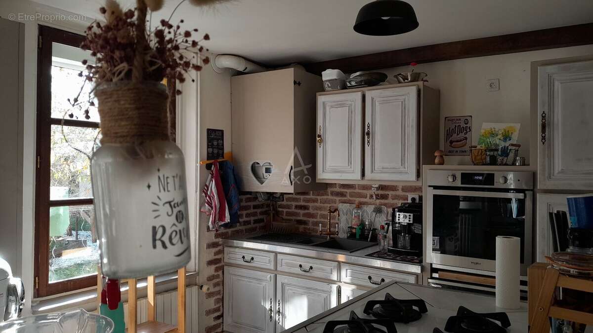 Maison à COURVILLE-SUR-EURE