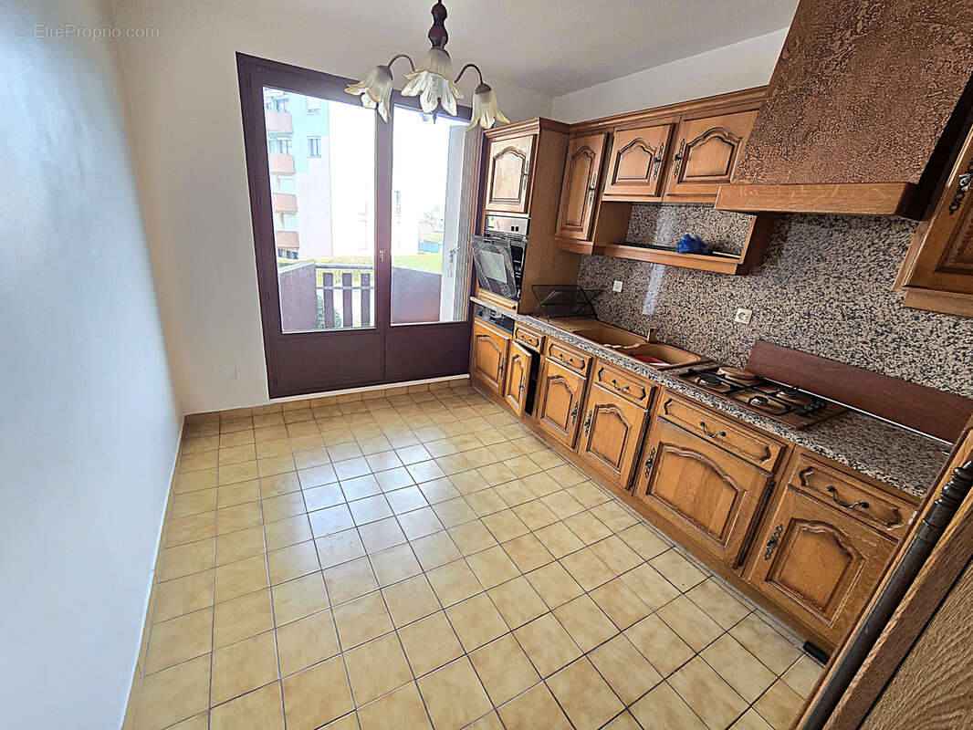 Appartement à MEYTHET